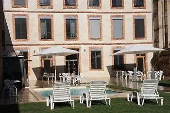 Hotel L'Armateur Moissac 3*,
