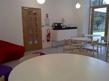 Hotel L'Armateur Moissac 3*,