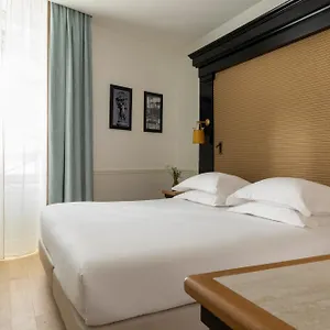 **** Hotel Observatoire Luxembourg Francia