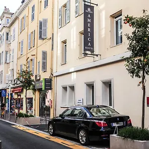 **** Hotel America Francia