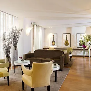 *** Hotel Le Colisée Francia